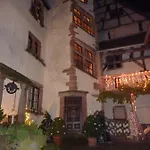 Adrihof A Riquewihr, Cour De L'abbaye D'autrey ベッド・アンド・ブレックファスト リクヴィール