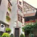 Adrihof A Riquewihr, Cour De L'abbaye D'autrey ベッド・アンド・ブレックファスト