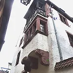 ベッド・アンド・ブレックファスト Adrihof A Riquewihr, Cour De L'abbaye D'autrey 3*
