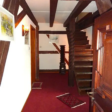Adrihof A Riquewihr, Cour De L'abbaye D'autrey * Riquewihr