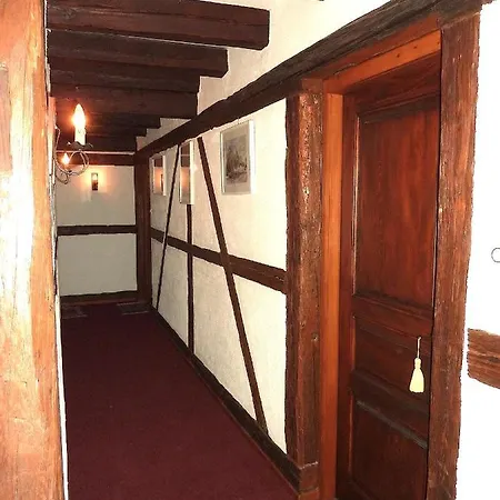Adrihof A Riquewihr, Cour De L'abbaye D'autrey Panzió