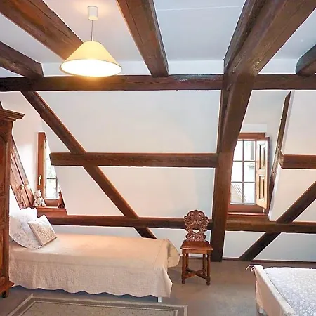 Adrihof A Riquewihr, Cour De L'abbaye D'autrey