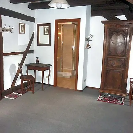 Chambre D'Hotes Adrihof A La Cour De L'Abbaye D'Autrey Frühstückspension