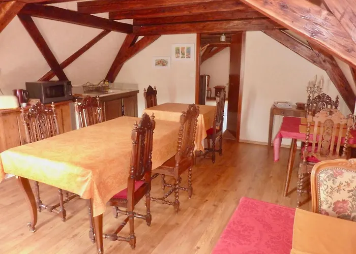 Adrihof A Riquewihr, Cour De L'abbaye D'autrey