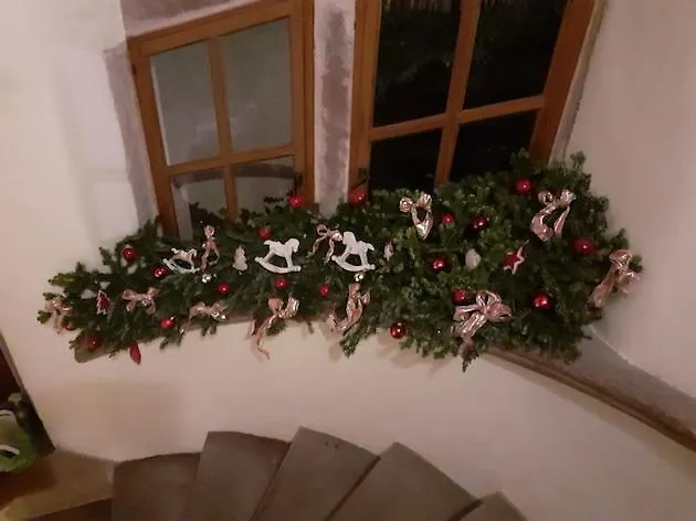 ベッド・アンド・ブレックファスト Adrihof A Riquewihr, Cour De L'abbaye D'autrey リクヴィール